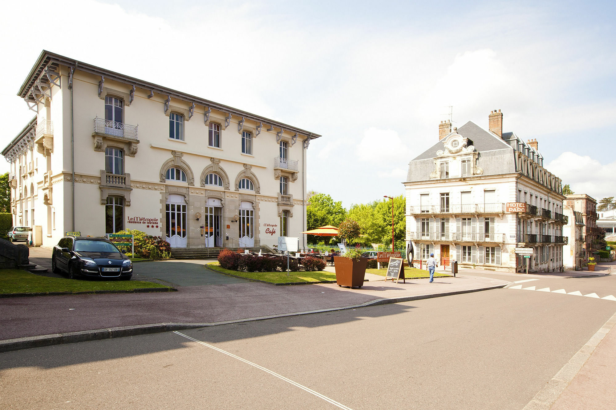 Garden & City Luxeuil Ex Le Metropole Et Les Thermes ภายนอก รูปภาพ
